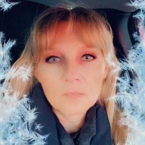 Meet your Posher, Paula